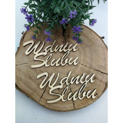 Drewniany napis "W Dniu Ślubu"